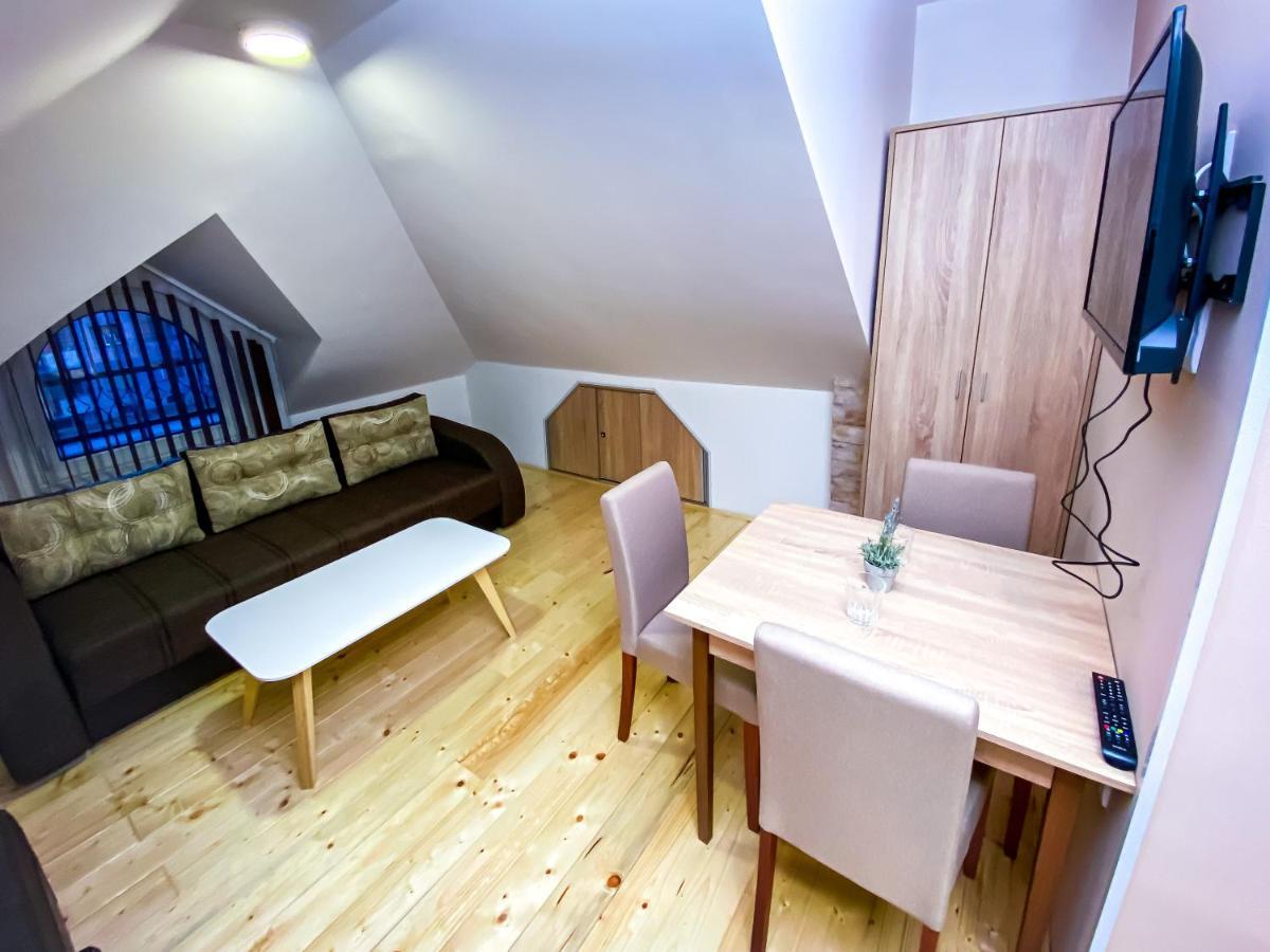 Kiko Apartmani Zrenjanin Exterior foto